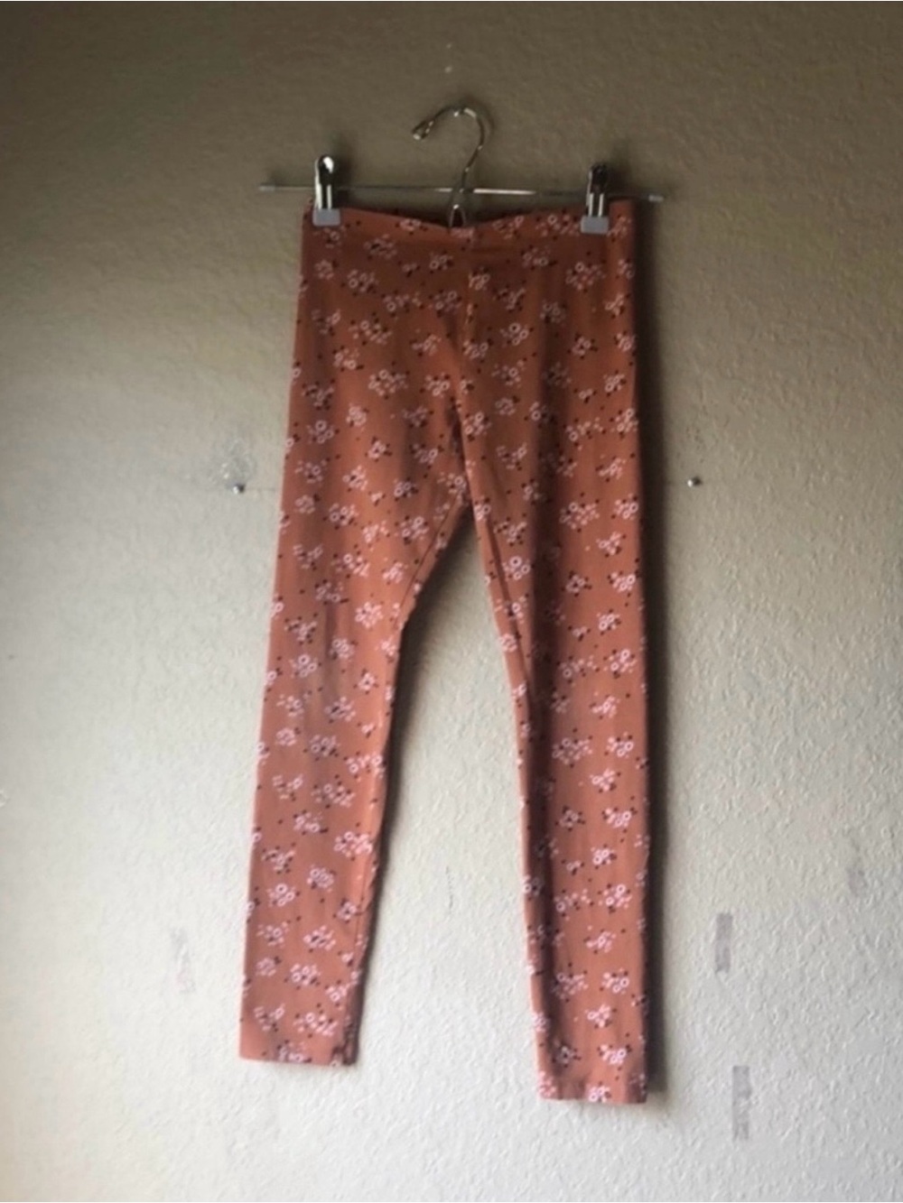 H&M Leggings Girls Pants Elastic Waist Casual Floral Pattern Pants Size 10